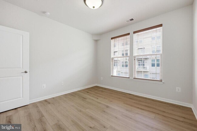 Building Photo - 6436 Alan Linton Blvd E