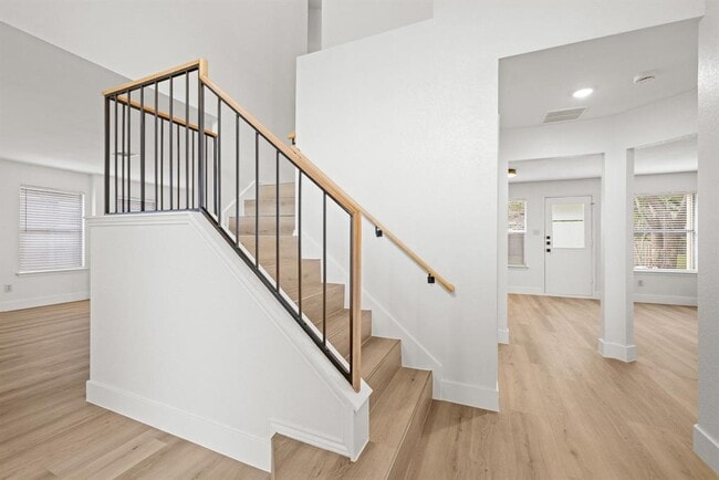 Building Photo - 13108 Tilder Dr