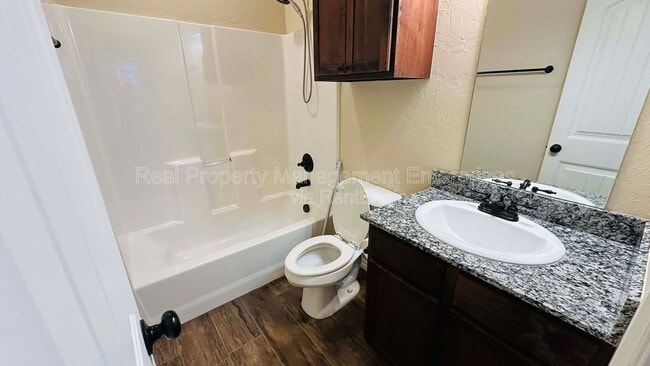 Building Photo - 309 Timber Ln