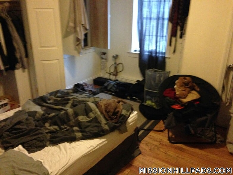 Building Photo - 107 Fisher Ave