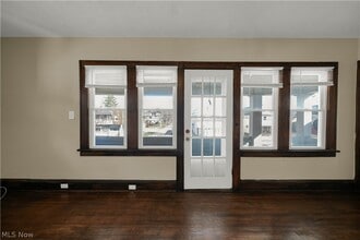 Building Photo - 3416 W 117th St