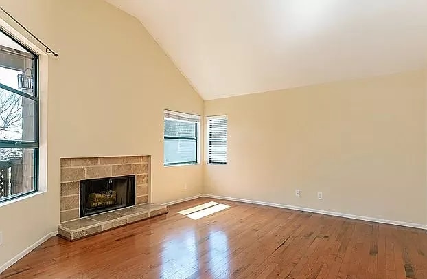 Building Photo - 4435 Nobel Dr
