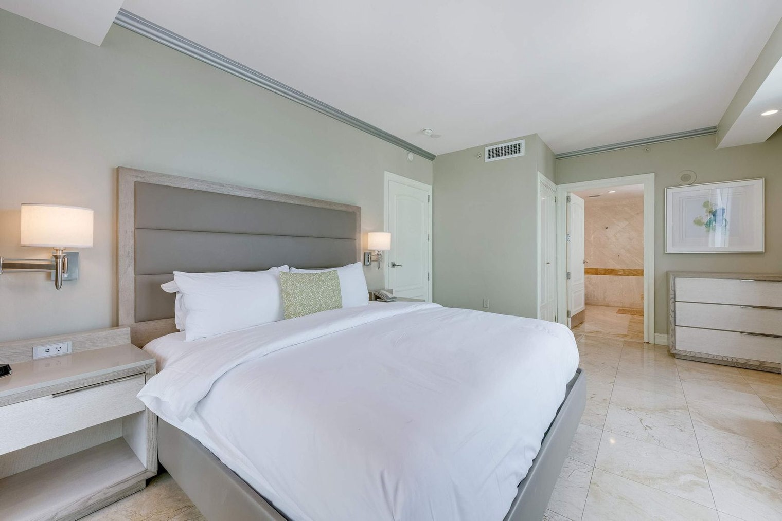 Building Photo - 101 Ocean Dr