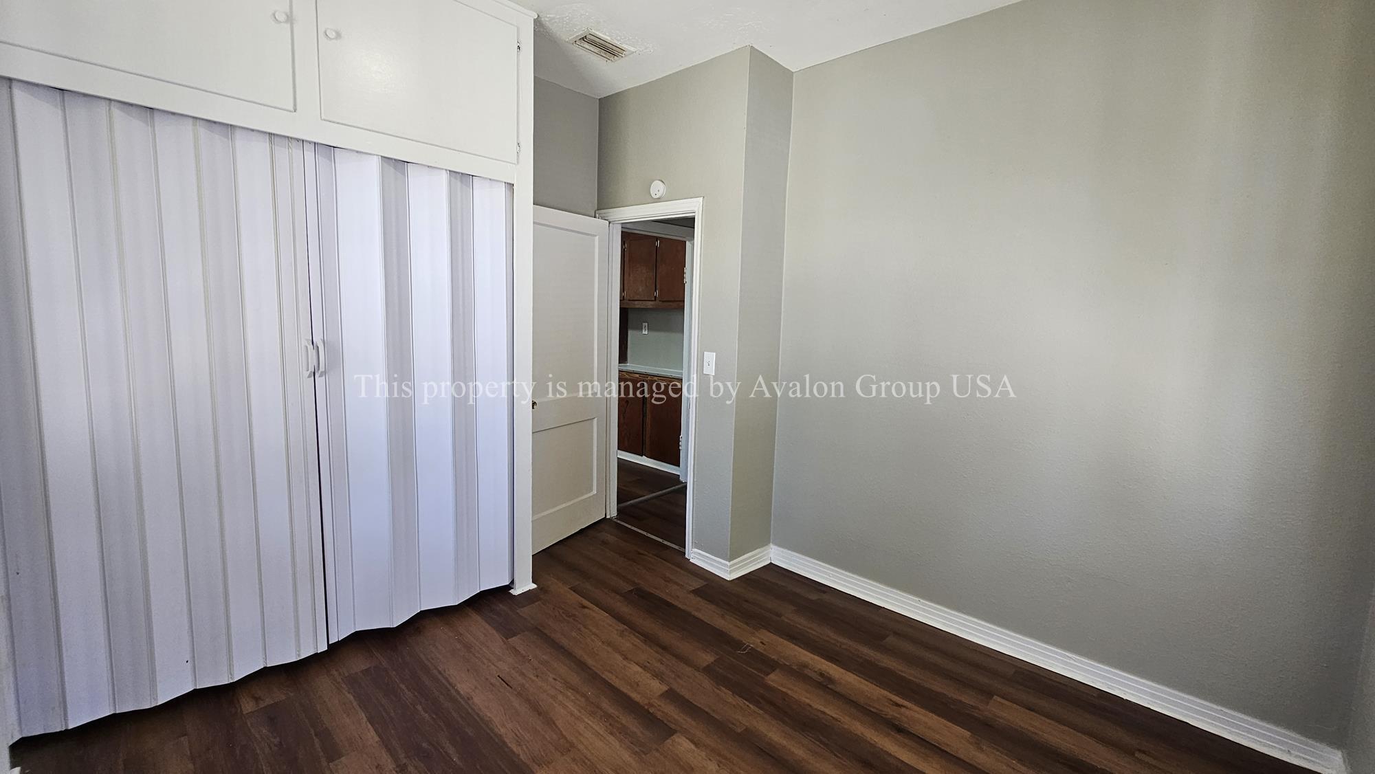 Building Photo - 6510 Avalon St