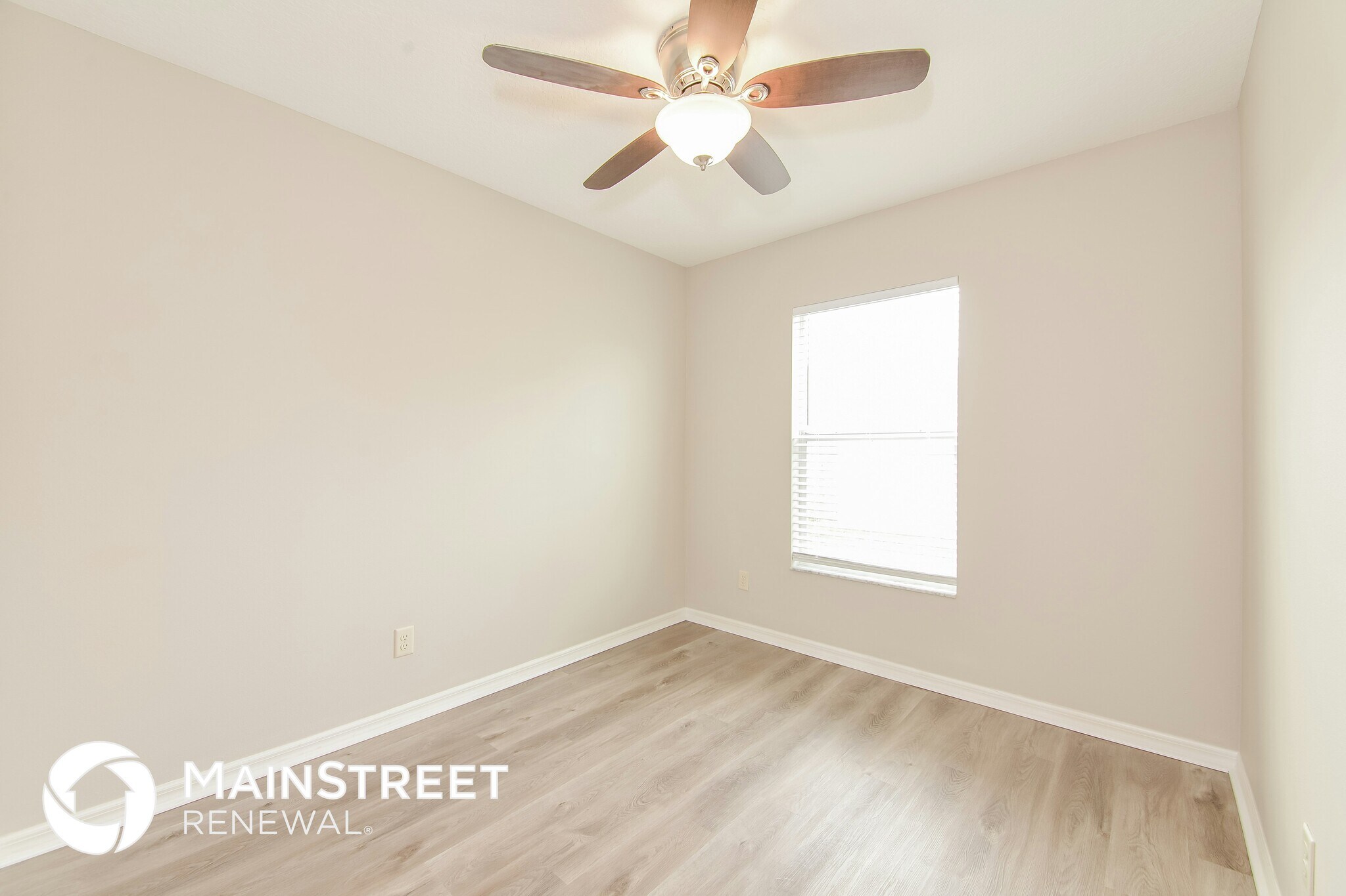 Building Photo - 1167 42nd Terrace E