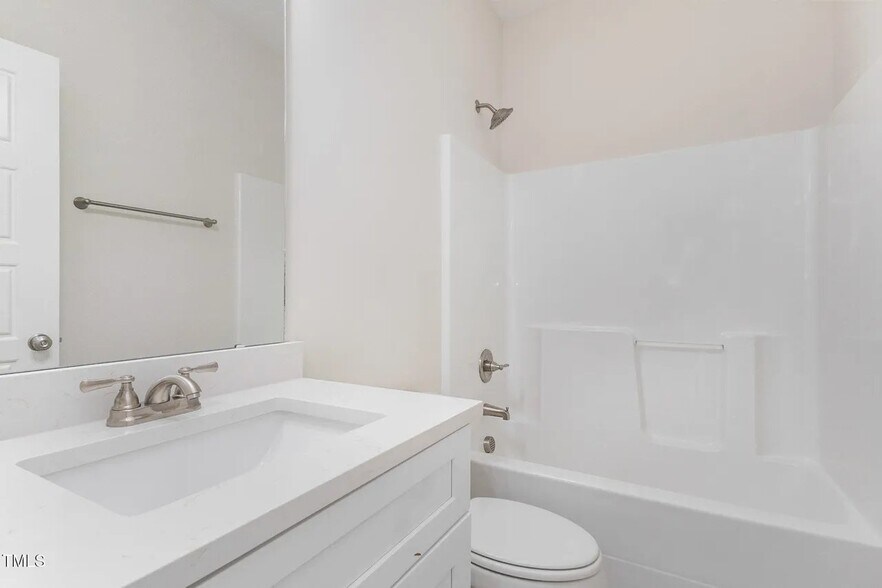 Building Photo - 4024 NC-581