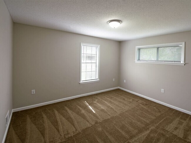 Building Photo - NEWLY UPDATED  3 bed 2 bath home in Bartlett.