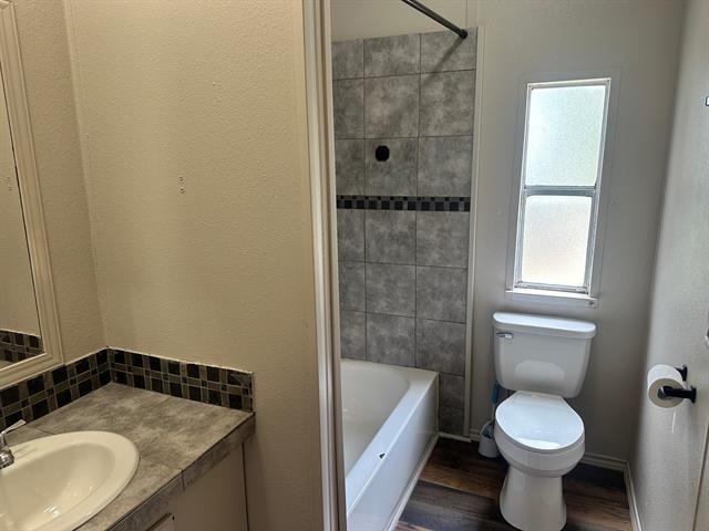 Building Photo - 3922 Tall Cedars Cir