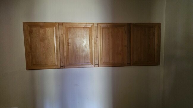 Building Photo - 527 Sutter Ln