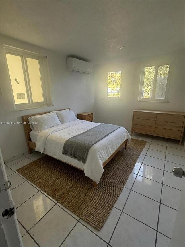 Building Photo - 10417 NW 6th Ave