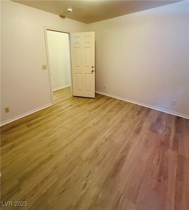 Building Photo - 6551 Paula Dr