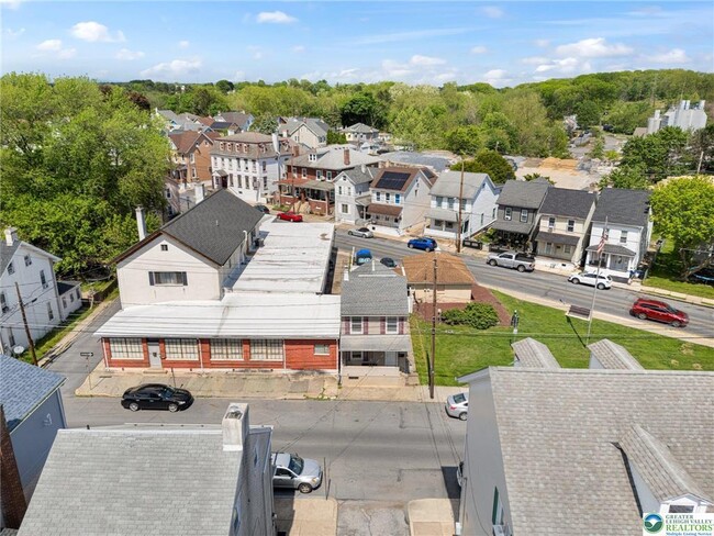 Building Photo - 115 2nd St