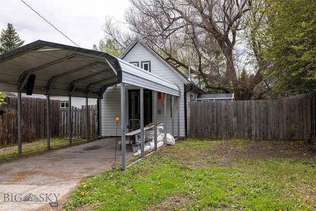 Building Photo - Beautiful Loft + Bath ADU in Three Forks