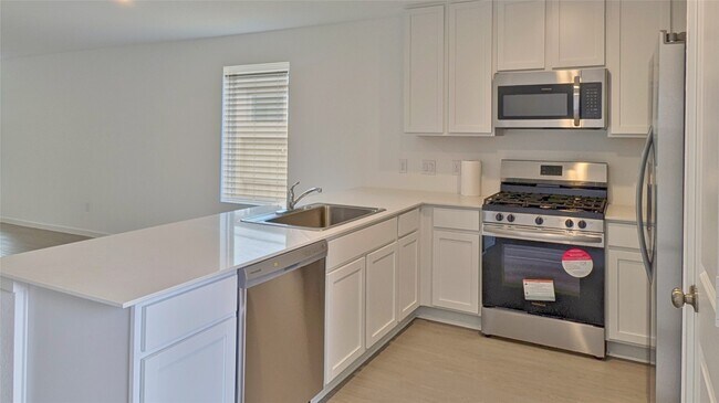 Building Photo - 21702 Cottonwood Mdws Trl