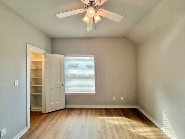 Building Photo - Tour Today: Charming 1-Story 4 Bedroom Home with Modern Comforts!