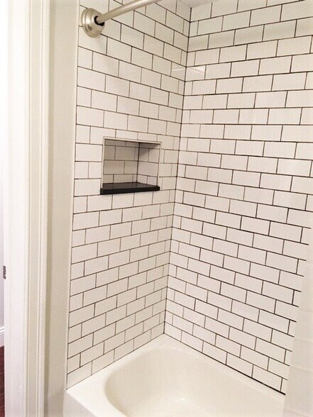 Building Photo - 74 Frankfort St