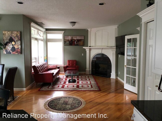 Building Photo - 16800 NW Paddington Dr