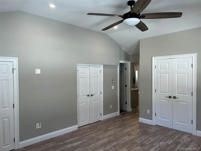 Building Photo - 135 Gale Rd