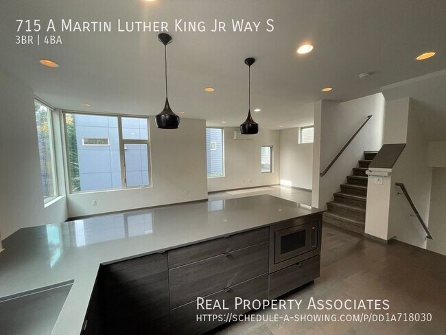 Building Photo - 715 A Martin Luther King Jr Way S