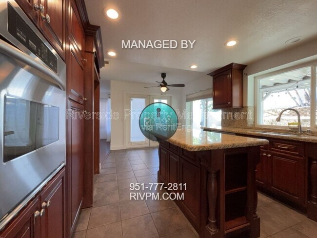 Building Photo - 21498 Townsendia Ave