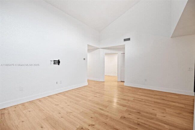 Building Photo - 6633 NW 179th Terrace