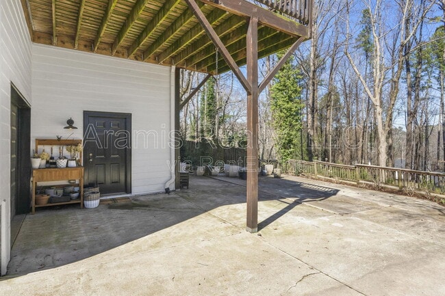 Building Photo - 3102 Alston Dr