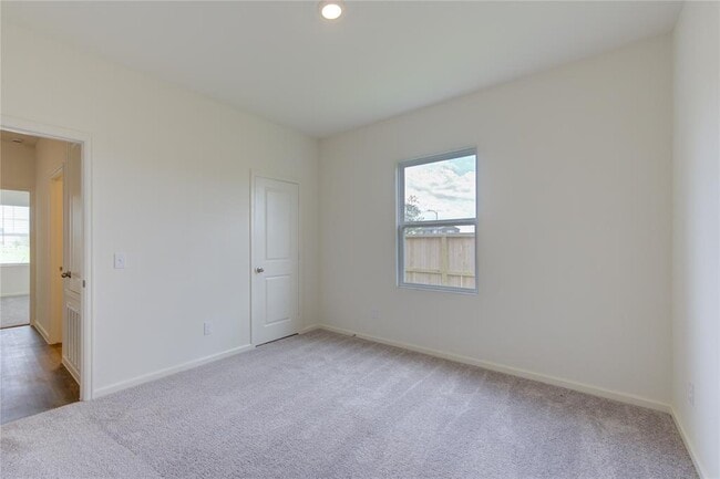 Building Photo - 5903 Grantgrala Dr