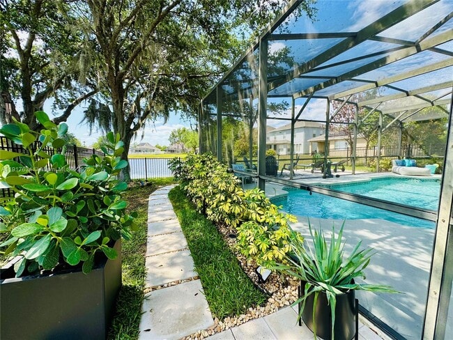 Building Photo - 13430 Meadow Bay Loop