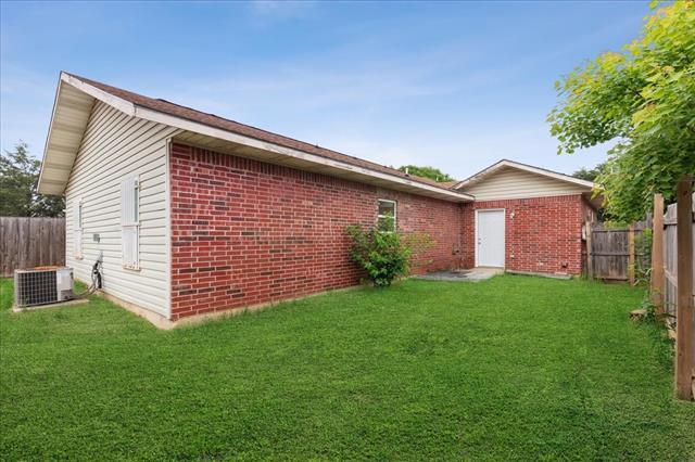 Building Photo - 4043 Gray Oak Pl