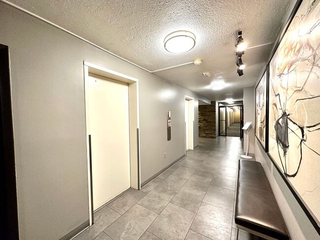 Building Photo - Charming 1 Bedroom/1 Bathroom Condo in Charles Village, Baltimore, MD!