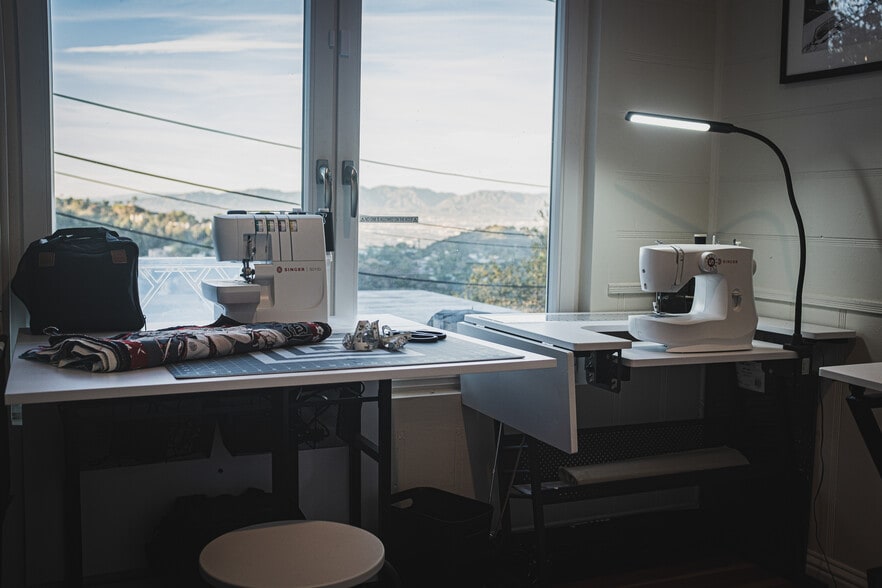 Building Photo - 2050 Cyprean Dr