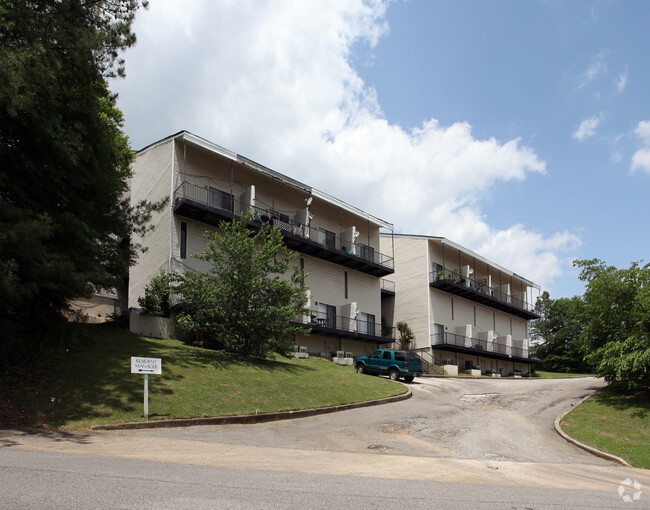 Building Photo - Mountain Villa Apartments