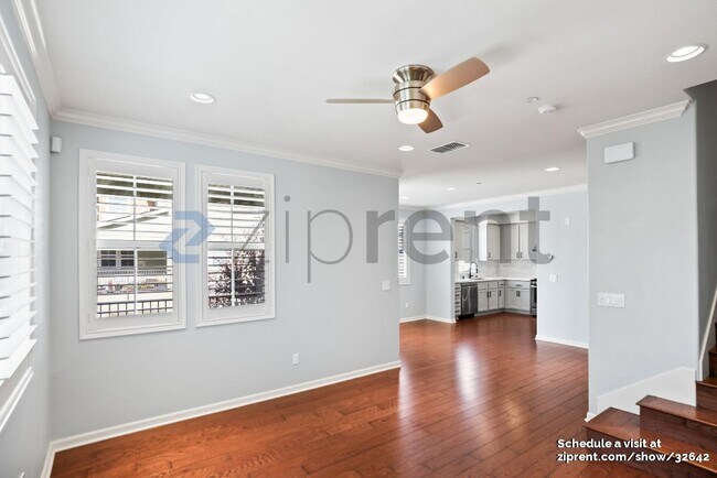 Building Photo - 634 Elderberry Dr