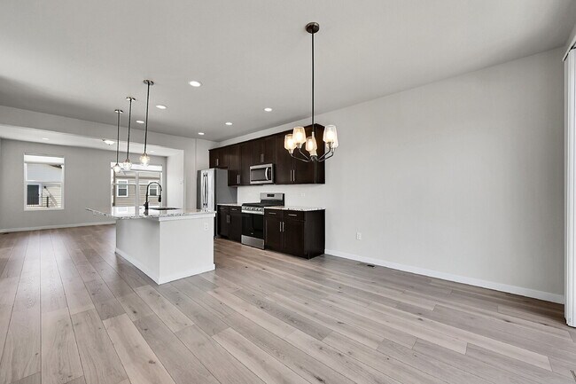 Building Photo - $2,650 - 4 bed, 3.5 bath updated home in C...