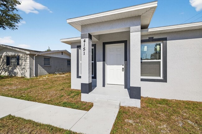 Building Photo - 3 Bed Home for Rent!