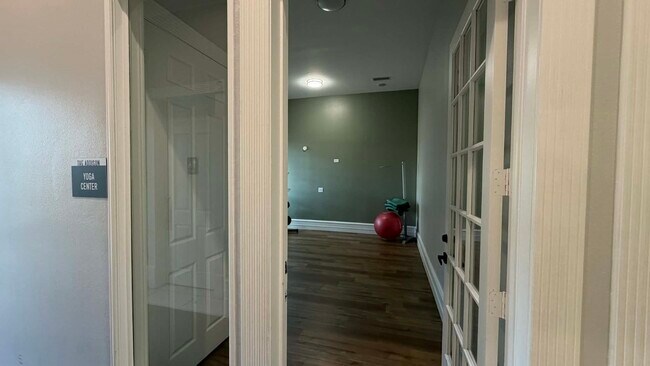 Building Photo - 15000 W Airport Blvd