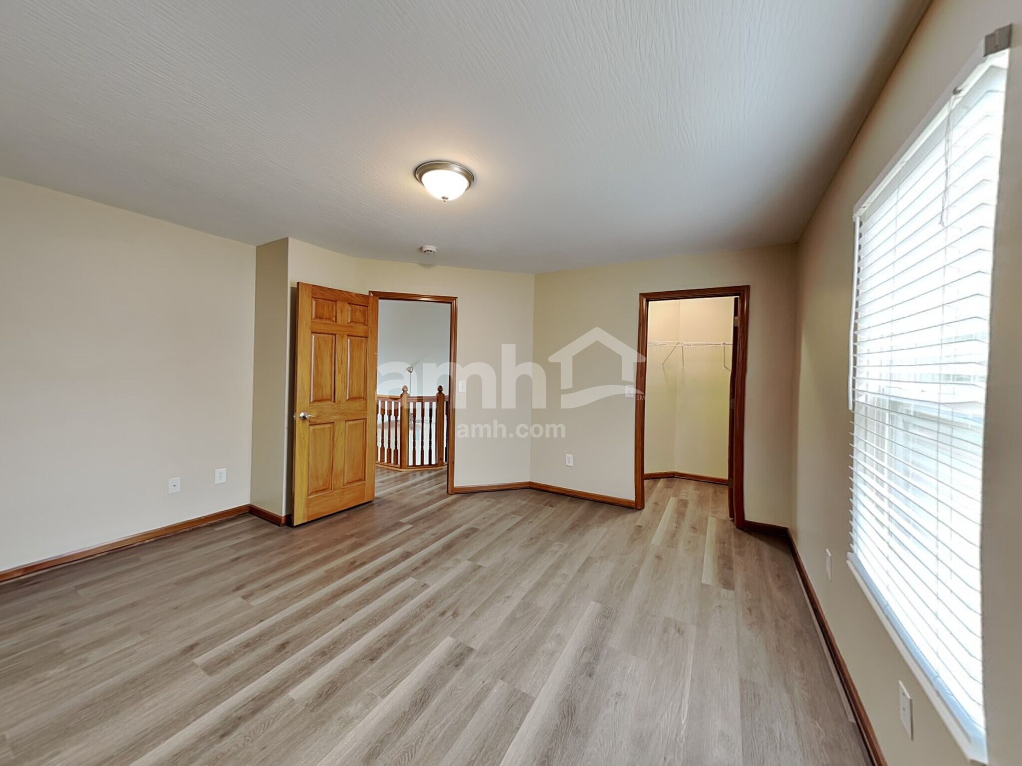 Building Photo - 16 Stoney Bluff Way