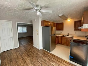 Building Photo - 5375 Osceola St