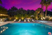 Building Photo - 2660 N Farrell Dr