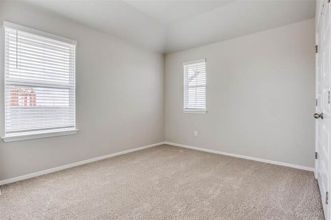 Building Photo - 146 White Dunes Dr