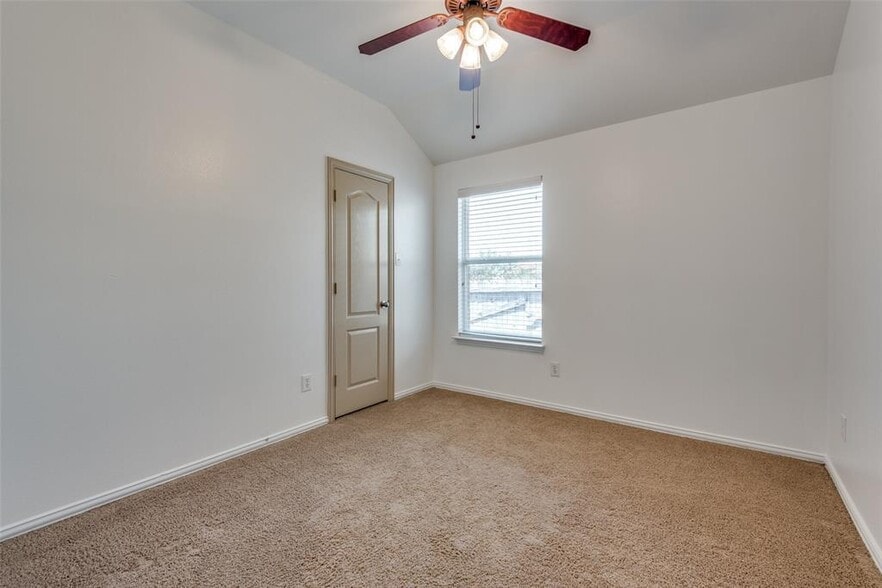 Building Photo - 13253 Poppy Hill Ln