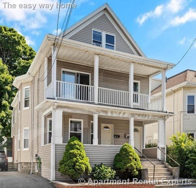 Building Photo - 38 George St