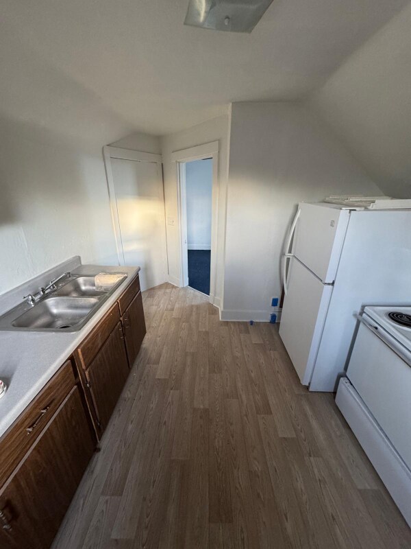 Building Photo - 4228 Greensburg Pike