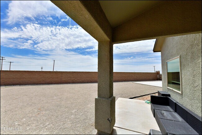 Building Photo - 11182 Blazing Star Pl