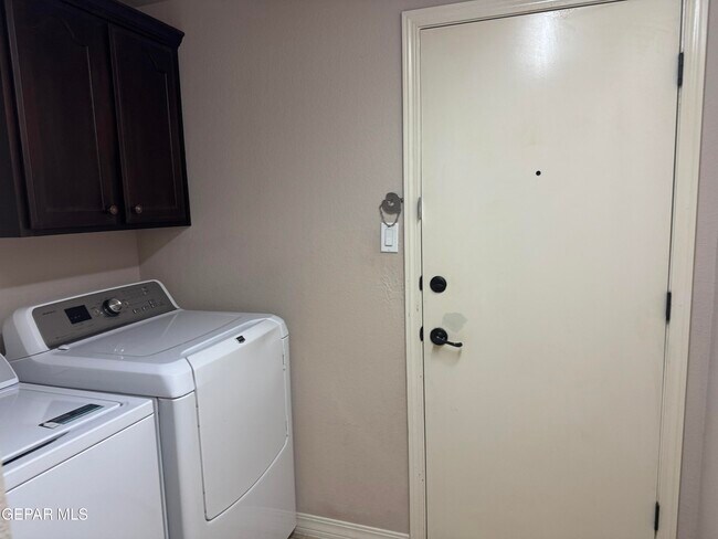 Building Photo - 14612 Ava Leigh