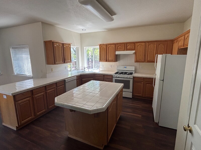 Building Photo - 5058 NW Crady Ln