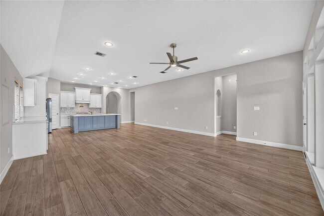 Building Photo - 4333 Arbor Crest Ln