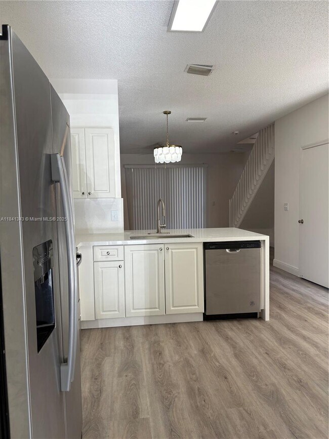 Building Photo - 2256 Salerno Cir