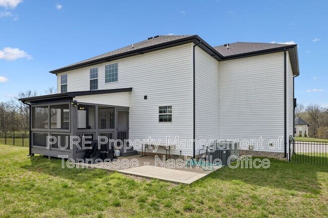 Building Photo - 429 Crestwicke Ct