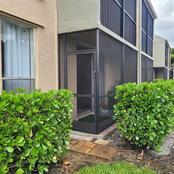 Building Photo - 7173 Orange Dr